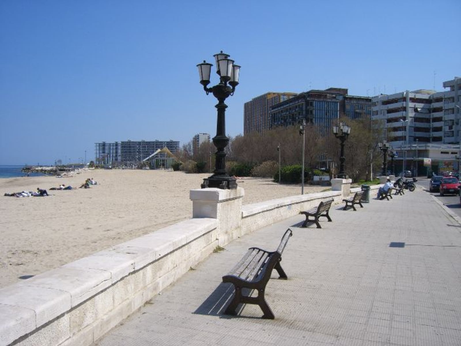 Pane e Pomodoro Beach, Bari